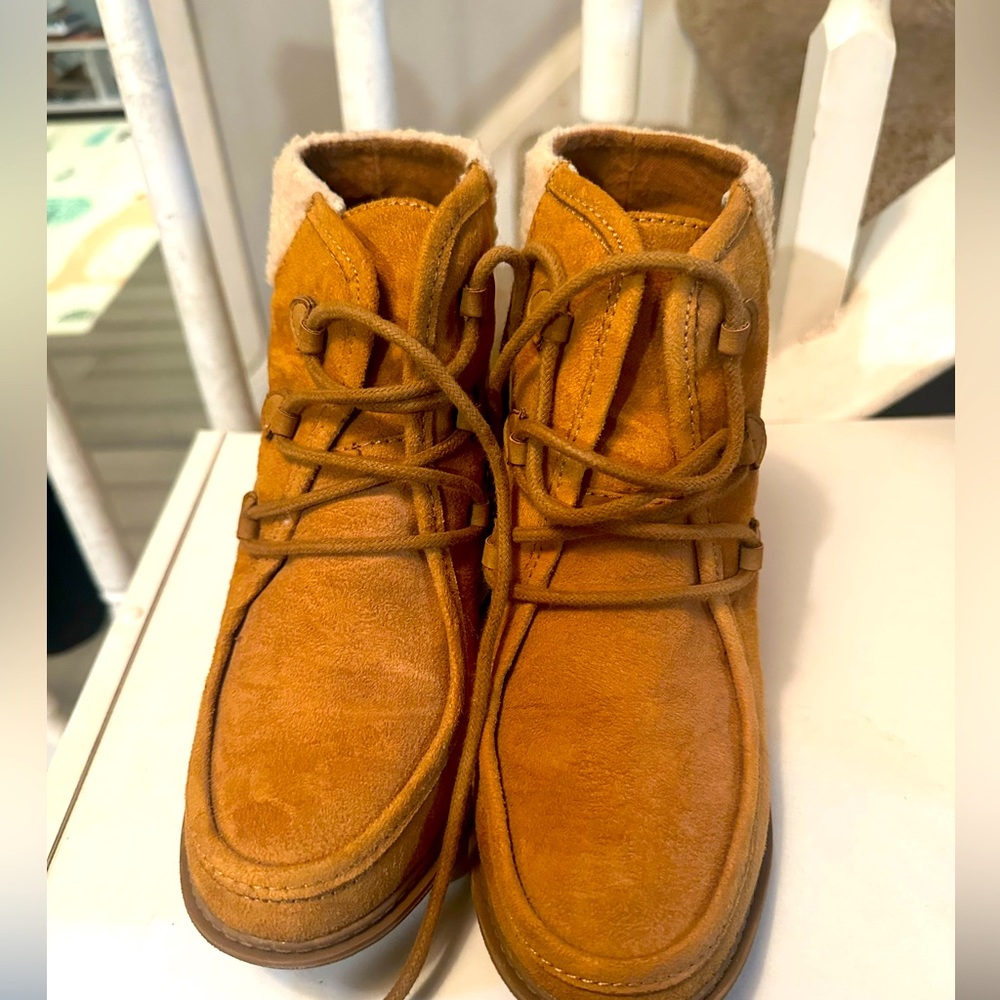 Mad Love Kenzie Faux Fur shoes.